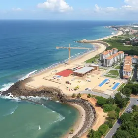 obras na Praia das Pedrinhas